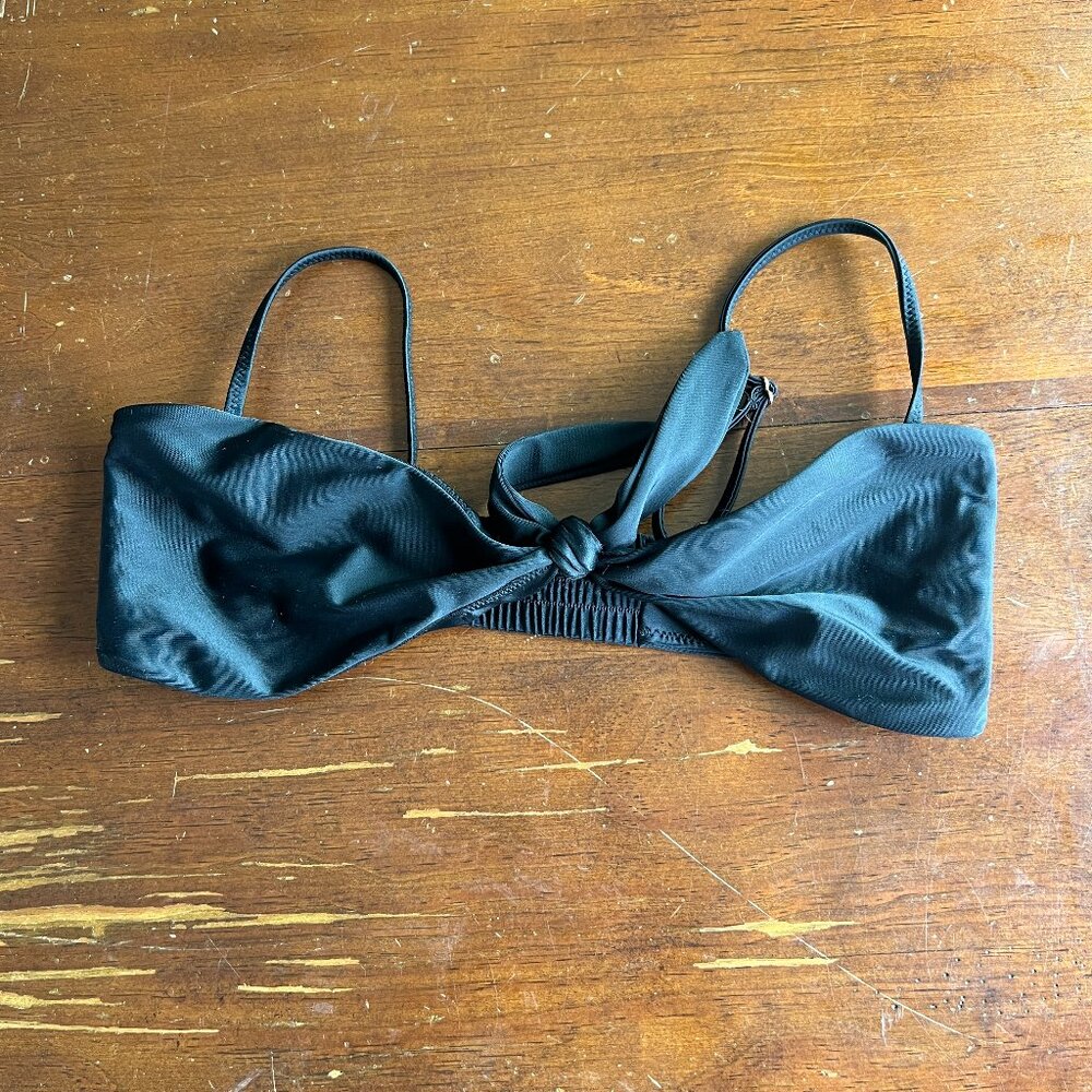 White Fox Bikini Top Black
